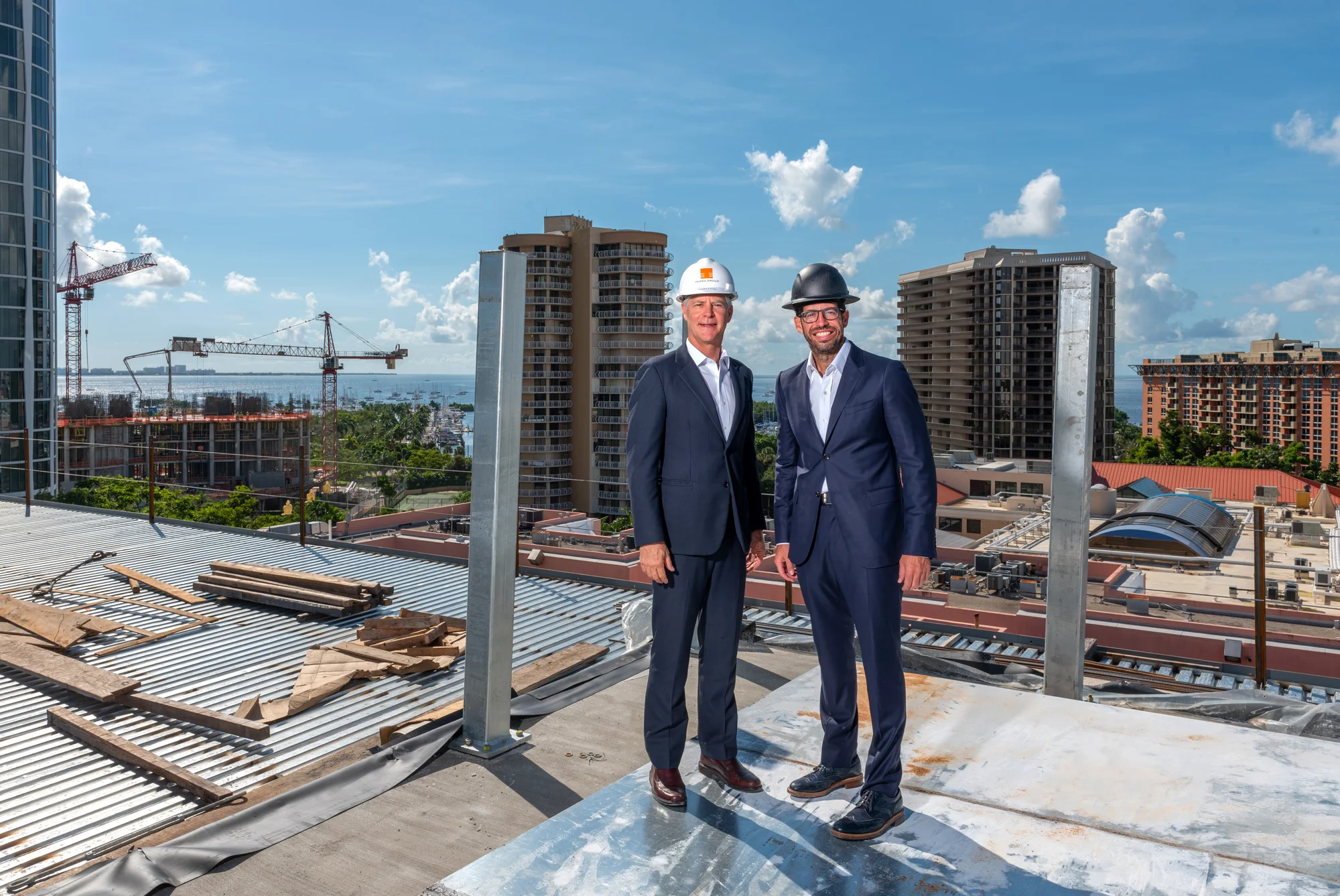 luxhunters_group_portraits_09